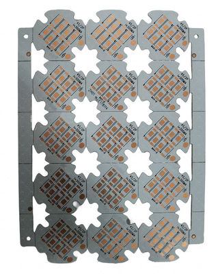 Guter Preis LED-Aluminium-PCB-Board 1 Unz OSP und EING Weiße Schweißmaske für Beleuchtungsanwendungen Online